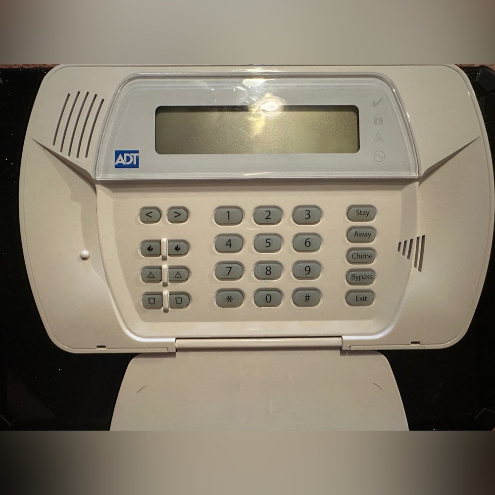 ADT Keypad with Display - Picture 2 of 3